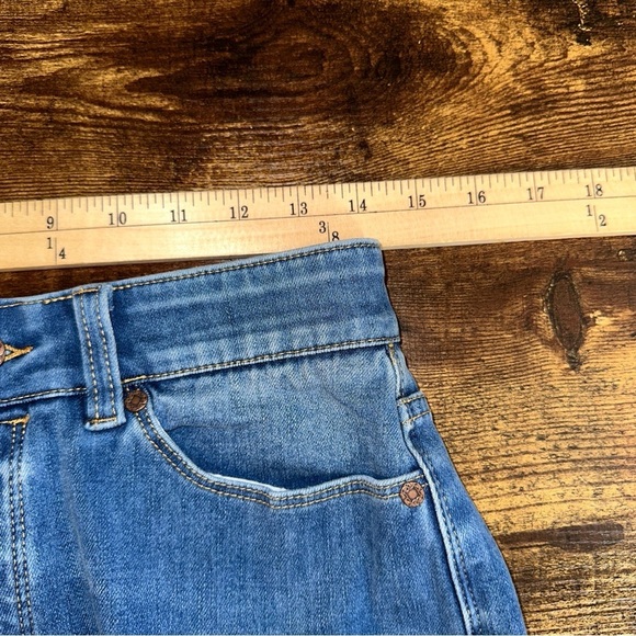 Soft Surroundings Womens Ultimate Denim Pull On Relaxed Shorts Small Blue - Picture 6 of 10